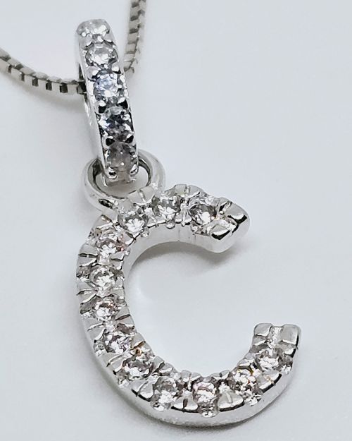 Collana in argento 925% con iniziale “C”