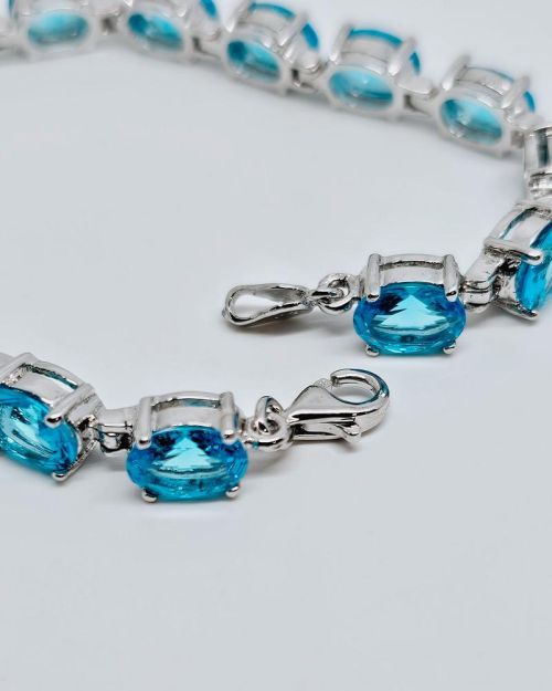 Bracciale in argento 925% con pietre azzurre 6x8mm